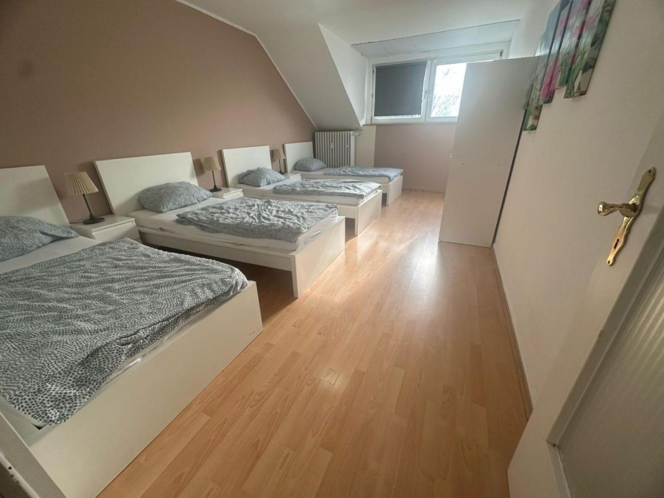 Ferienwohnung Neuss Exterior photo